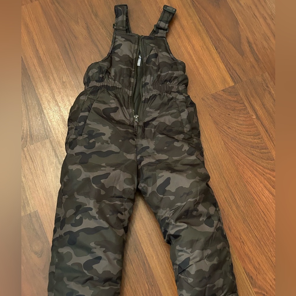 Kids Camouflage Overalls snowsuit